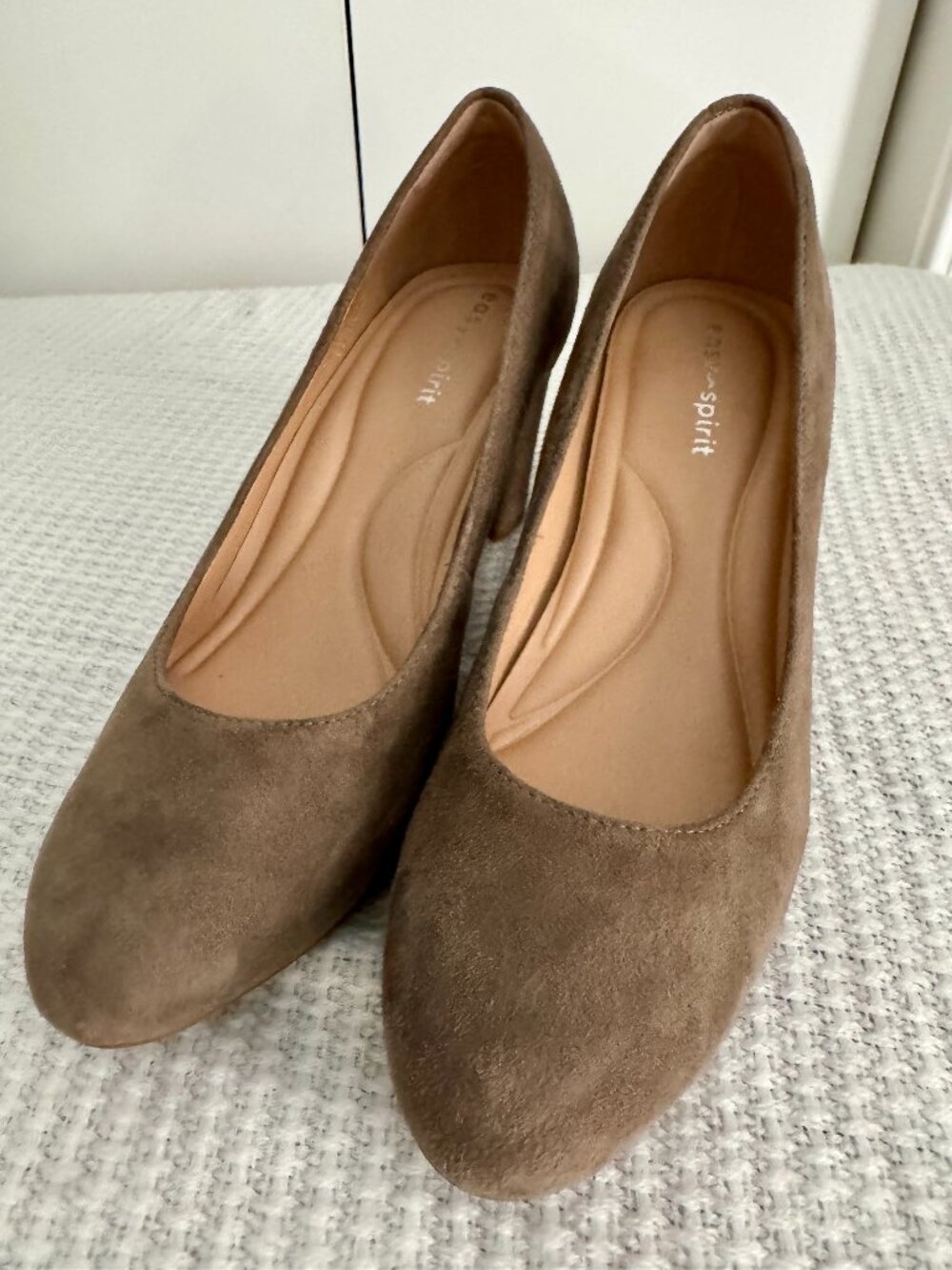 Easy Spirit Serley Leather Pumps Women's Size 5 Medium